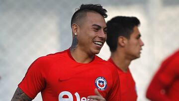 Sampaoli explica las opciones del Sevilla de fichar a Eduardo Vargas