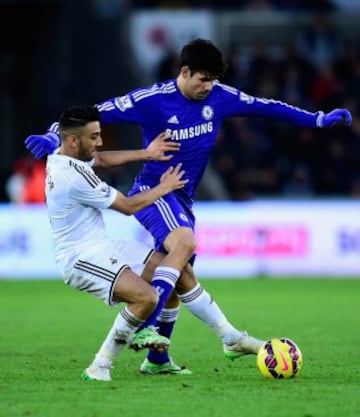 Swansea City - Chelsea
 Una primera parte sublime, en la que anotó cuatro goles -dos de Oscar y dos de Diego Costa-, le sirvió a un excelso Chelsea para golear sin piedad a un excesivamente blando Swansea (0-5) en el Liberty Stadium.