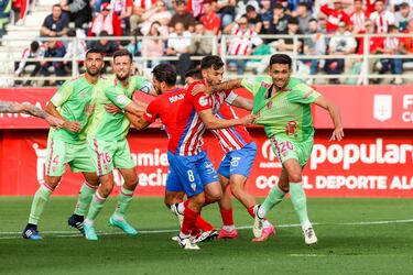 El Málaga vuelve a defraudar y no pasa del empate en Algeciras