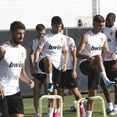 Alemany deja dos temas pendientes: Ferran y Soler