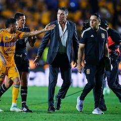 Robert Dante Siboldi expone a Tigres: “Son cobardes”