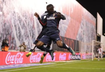 Jackson Martínez volvió a jugar  con el Atlético de Madrid en la victoria 2-0 sobre el Rayo 