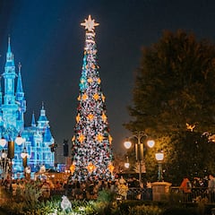 Adiós a viajar a París para ver el árbol de Navidad de Disney: aquí está