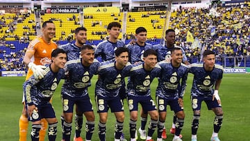 America team group during friendly match between America and Puebla prior to start of Torneo Apertura 2025the Liga BBVA MX at Ciudad de los Deportes Stadium, on July 02, 2025 in Mexico City, Mexico.