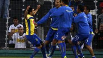 Pedro Muñoz celebra su gol en el último duelo entre Colo Colo y la U de Concepción por Torneos Nacionales. 2-1 ganaron los sureños en el Monumental, el 30 de marzo de 2014.