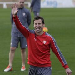 Krychowiak: "Decían que en el Sevilla no iba a oler el césped"