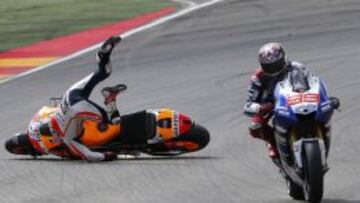 La caída de Pedrosa en MotorLand.