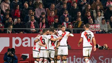 GIRONA, SPAIN - DECEMBER 29: Isaac Palazon of Rayo Vallecano celebrates with his teammates after scoring his team's second goal during the LaLiga Santander match between Girona FC and Rayo Vallecano at Montilivi Stadium on December 29, 2022 in Girona, Spain. (Photo by Pedro Salado/Quality Sport Images/Getty Images)