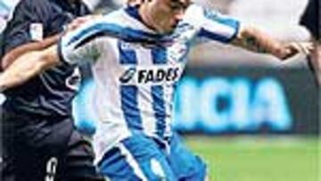<b>PARTIDO TRABADO. </b>El Deportivo se impuso por la mínima al Racing en Riazor.