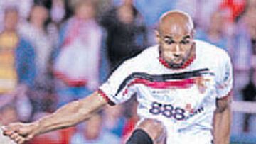 Kanouté es el hombre gol del Sevilla.