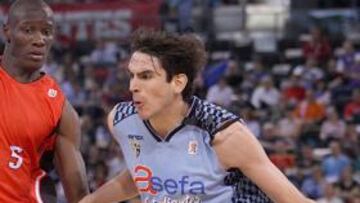 <strong>CARLOS SUÁREZ.</strong>