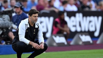 The Premier League club, lead by Mauricio Pochettino, are said to be in talks with New England Revolution over the shot stopper.