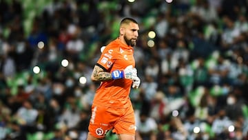 Jonathan Orozco durate un partido con los Xolos de Tijuana