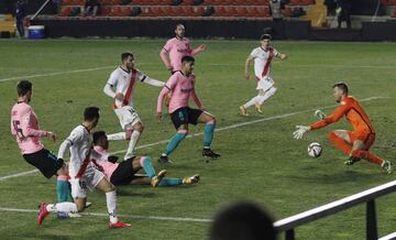 1-0. Fran Garc¨ªa marc¨® el primer gol.