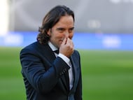 El presidente del Rayo Vallecano, Raúl Martín Presa, durante el homenaje a Laurie Cunningham, previo al partido ante el Real Madrid.