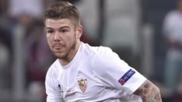 Alberto aún continúa en Sevilla a la espera de su posible salida.