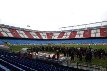 Minuto de silencio del Atlético de Madrid y sus empleados.