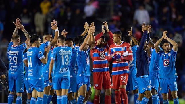 La posible alineación de Cruz Azul para enfrentar a Puebla en la Liga MX, Apertura 2024