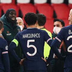 Erdogan culpa a Francia por la expresión racista del arbitro