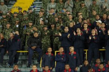 Soldados del Ejército también disfrutaron del partidazo entre Millonarios y Junior