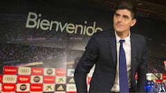 Courtois agent: "If his family were in London he wouldn't have left"