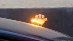 Malas noticias de la DGT con tu baliza V-16: si no está en este listado, no estará homologada a partir del 1 de enero de 2026