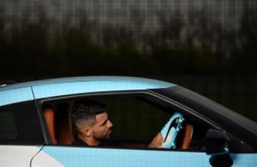 Â© MATTHEW POVER  (07971 184305). 

Manchester City's Sergio Aguero with his modified Nissan GT-R and Puma boots in preparation for the Manchester derby. 
 

