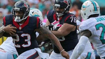 Arian Foster, uno de los mejores RB de la NFL, se encuentra sin equipo.