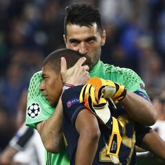 Buffon: "Mbappé merece ganar el Balón de Oro este año"