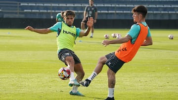 Kevin en un entrenamiento con Murillo.