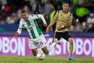 Gran partido en el Atanasio Girardot entre Atlético Nacional y Águilas Doradas. Dorlan Pabón abrió el marcador.