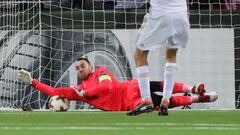 David Ospina ataja penal en goleada de Arsenal sobre el Östersunds