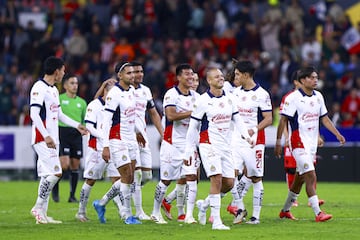 during the game between Atlas and Guadalajara as part of the Pacific Cup at Jalisco Stadium on December 27, 2024 in Guadalajara, Jalisco, Mexico.