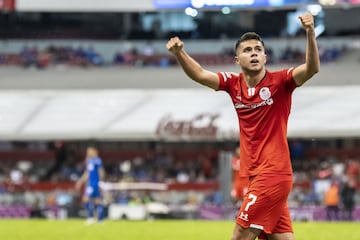 El canterano del Toluca es de la absoluta confianza de Ricardo Antonio La Volpe, quien le ha dado la regularidad en la Liga MX. Durante esta campaña ha jugado 357 minutos y anotó el gol del empate ante Cruz Azul. 