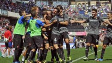 Lanzarote luce golpeo en pleno show de Iglesias Villanueva