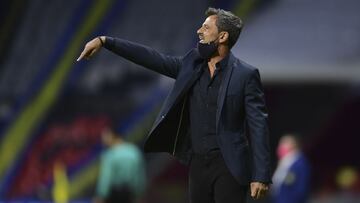  DIEGO COCCA ATLAS COACH during the game America vs Atlas corresponding to Day 15 of the Torneo Apertura Guard1anes 2020 of the Liga BBVA MX, at Azteca Stadium, on October 24, 2020.
 
 &lt;br&gt;&lt;br&gt;
 
 DIEGO COCCA DT DE ATLAS durante el partido America vs Atlas, correspondiente a la Jornada 15 del Torneo Apertura Guard1anes 2020 de la Liga BBVA MX, en el Estadio Azteca, el 24 de Octubre de 2020.