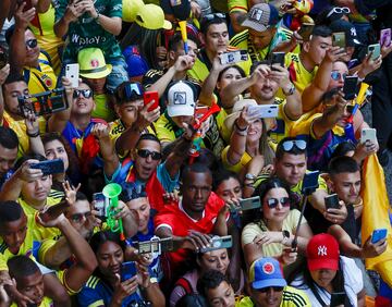 La Selección Colombia enfrentó a la Selección Irak en el estadio Mestalla, de Valencia, España. Este fue el primer amistoso de la Fecha FIFA.