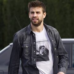 Gerard Piqué discharged from hospital after stomach virus