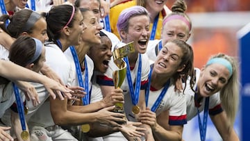 El exjugador de LA Galaxy confes&oacute; que hizo todo para que su hija jugar&aacute; f&uacute;tbol, pero no hab&iacute;a podido. Gracias a Rapinoe y compa&ntilde;&iacute;a su hija comenz&oacute; a patear la pelota.