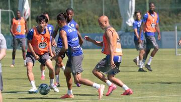 11/07/20 ENTRENAMIENTO DEL DEPORTIVO DE LA CORUÑA
GAKU Y MOLLEJO