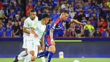 Futbol, Universidad de Chile vs Audax Italiano
Fecha 1, Liga de primera 2026.
El jugador de Universidad de Chile Octavio Rivero, derecha, disputa el balon contra Marco Collao de Audax Italiano durante un partido de la liga de primera disputado en el estadio Nacional en Santiago, Chile.
30/01/2026
Dragomir Yankovic/Photosport
Football, Universidad de Chile vs Audax Italiano
First date, 2026 First division league.
Universidad de ChileÕs player Octavio Rivero, right, vies for the ball against Marco Collao of Audax Italiano during a first division league match at the Nacional stadium in Santiago, Chile
30/01/2026
Dragomir Yankovic/Photosport