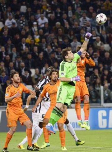 Parada de Iker Casillas.