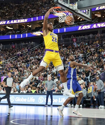 Mate de Rui Hachimura de Los Angeles Lakers.