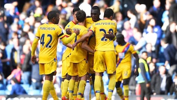 Palace give title race new edge as United stumble again