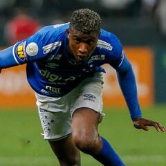 El Cruzeiro de Luis Manuel Orejuela desciende en Brasil