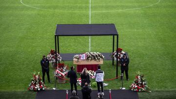 El homenaje de Vicenza a Paolo Rossi.