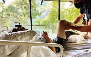 Jeremy Renner actualiza su estado de salud y comparte un emotivo mensaje para sus fans