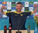 Tras el lío de Cristiano con Coca Cola y Pogba con Heineken, va Yarmolenko y hace esto: crack