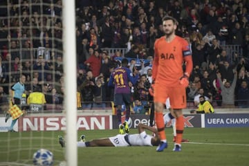 Dembélé celebrates his superb goal against Spur