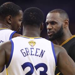 LeBron James: "Yo nunca he jugado en un súper equipo"